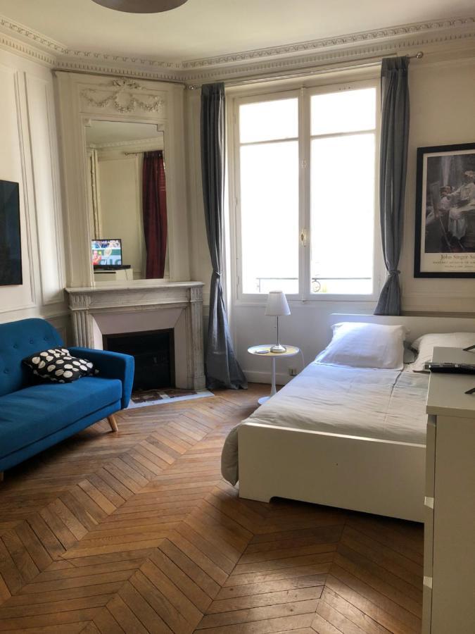Studio près du Pont Mirabeau et Tour Eiffel Paris Extérieur photo
