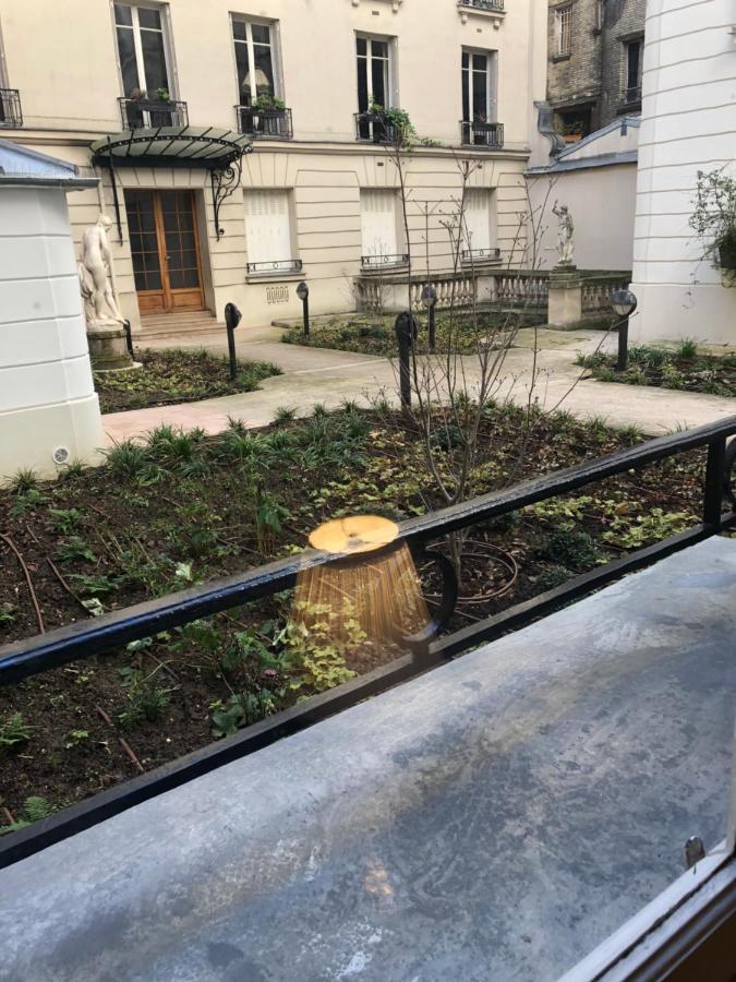 Studio près du Pont Mirabeau et Tour Eiffel Paris Extérieur photo